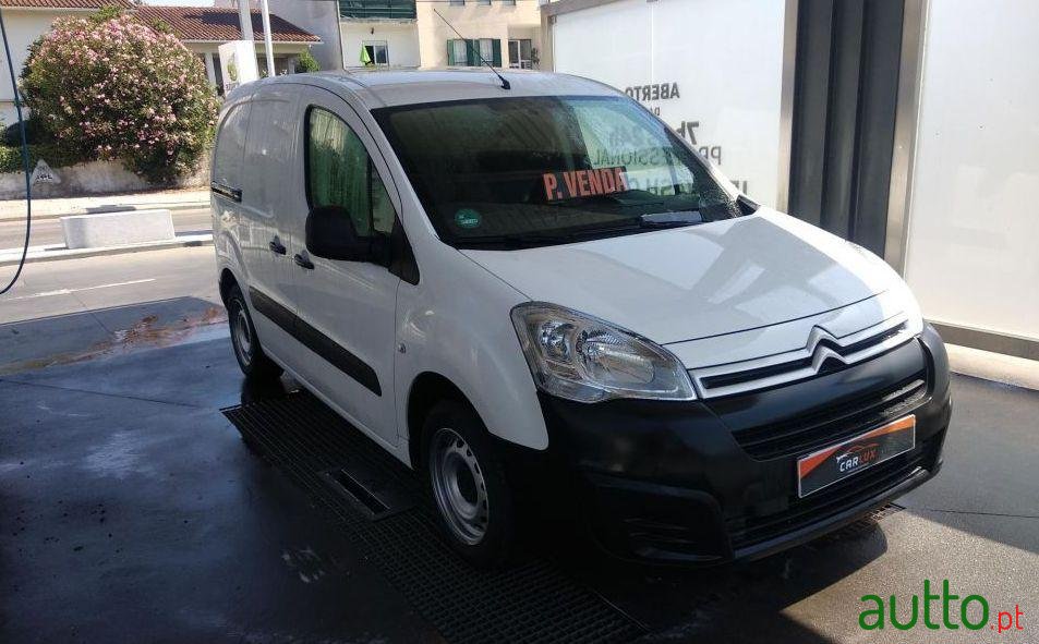 2016' Citroen Berlingo photo #3
