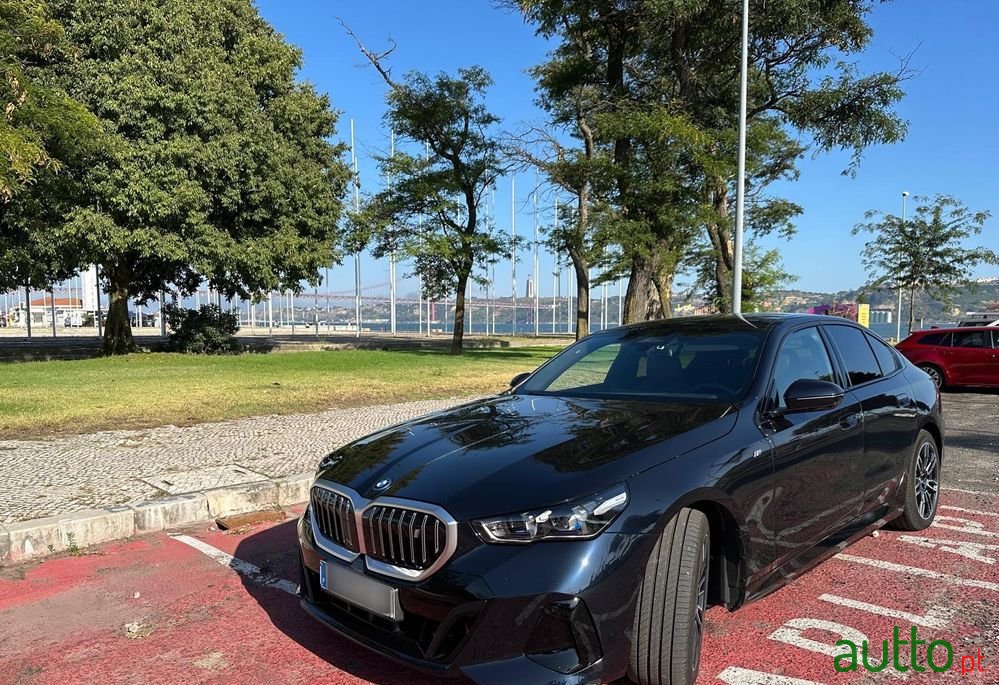 2023' BMW Série I photo #6