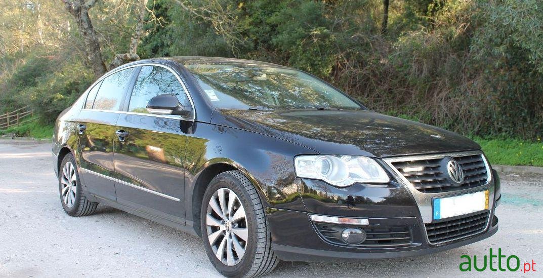 2009' Volkswagen Passat photo #3
