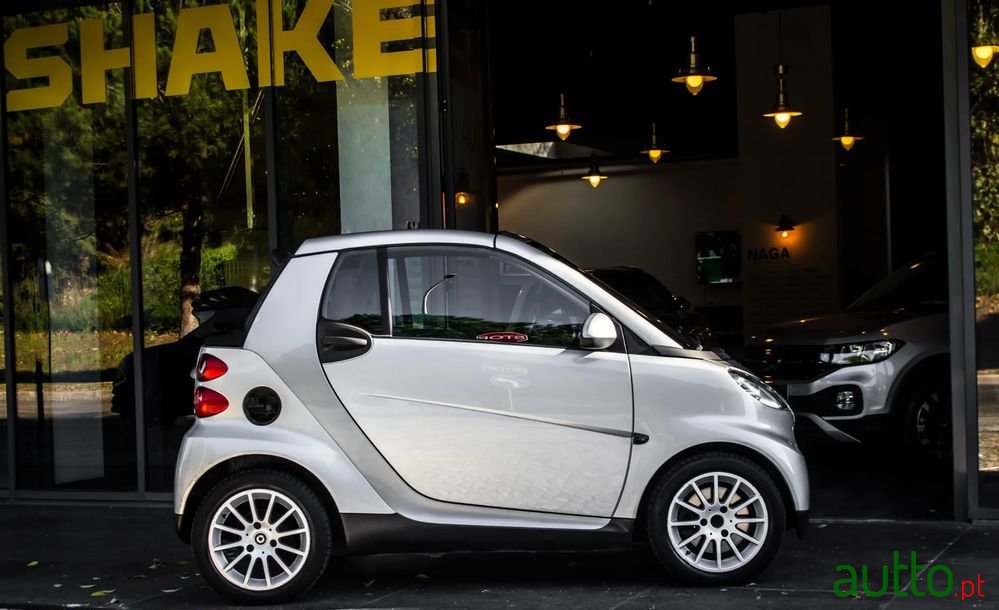 2008' Smart Fortwo photo #5