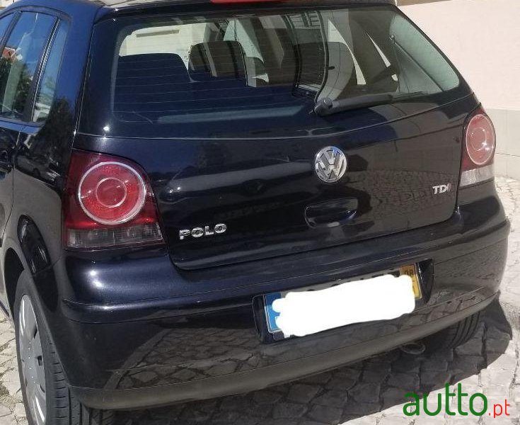 2008' Volkswagen Polo photo #4