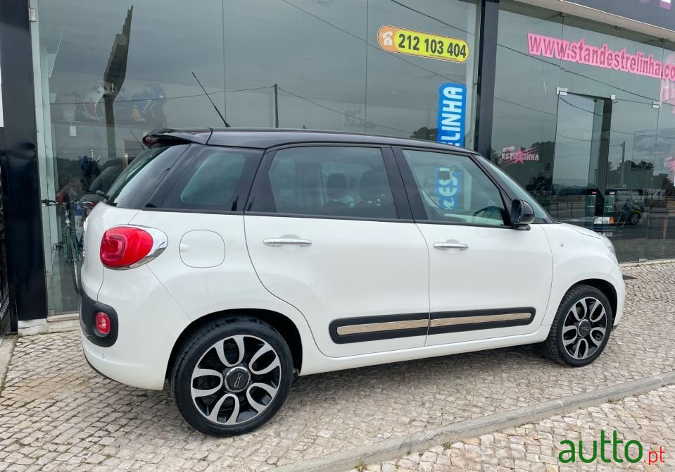 2014' Fiat 500L photo #3