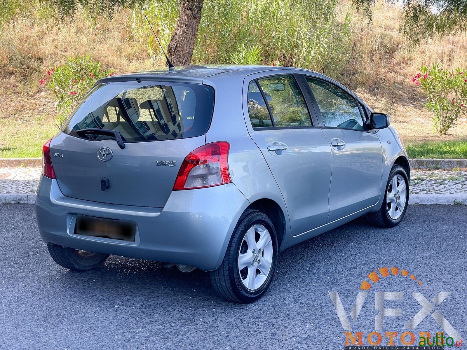 2007' Toyota Yaris photo #3