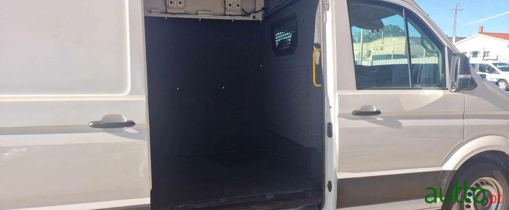 2018' Volkswagen Crafter photo #6