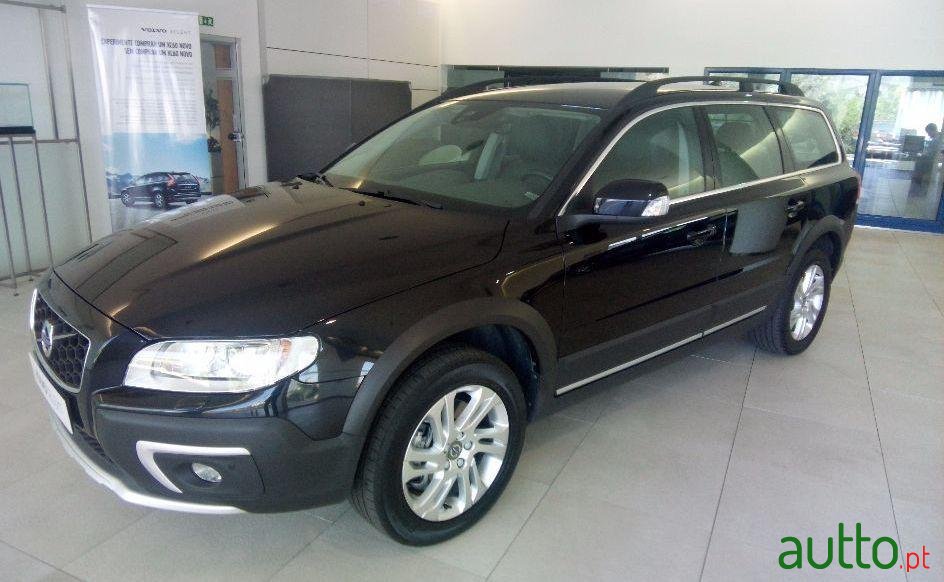 2015' Volvo Xc-70 D4 2.0 Momentum photo #2