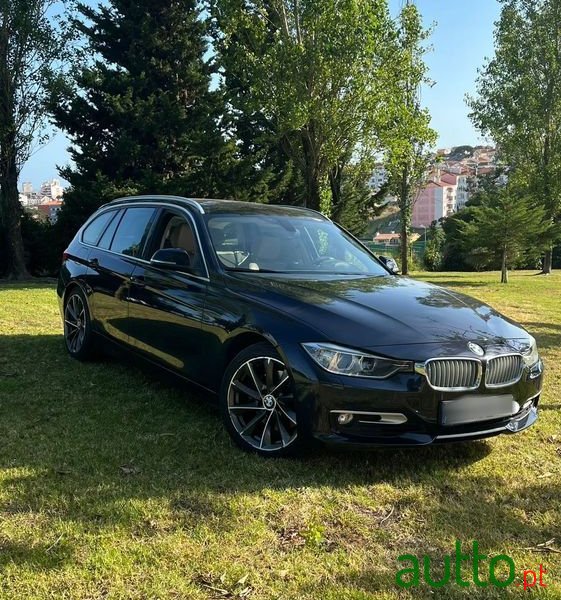 2013' BMW 325 D Touring Auto photo #1