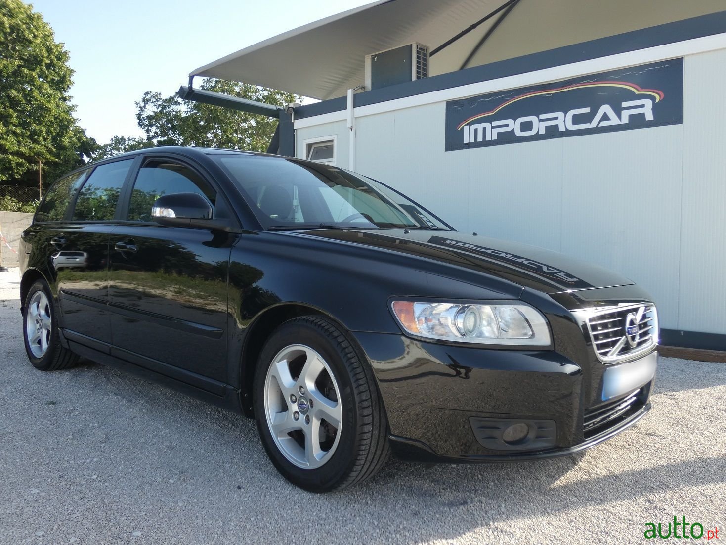 2011' Volvo V50 photo #1