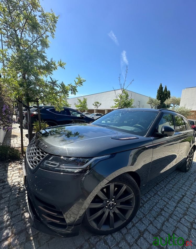 2017' Land Rover Range Rover Velar photo #2