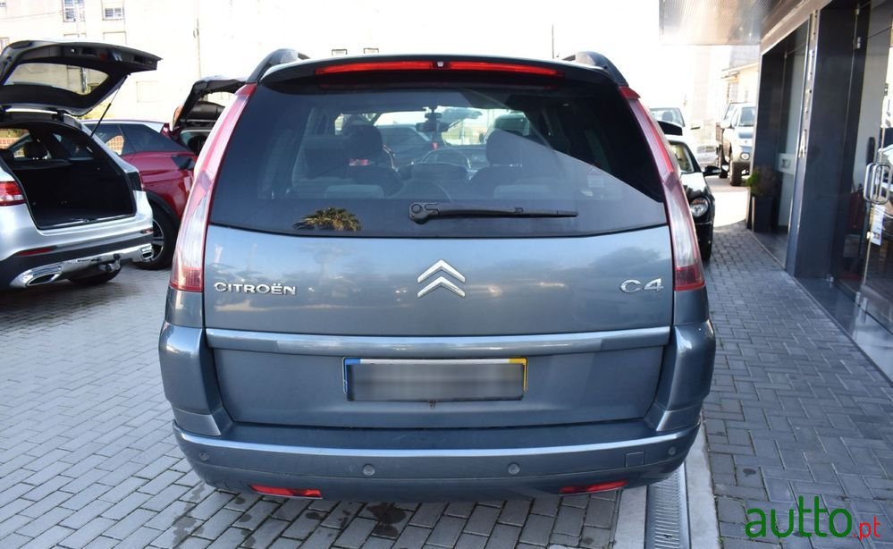 2007' Citroen C4 Grand Picasso photo #4
