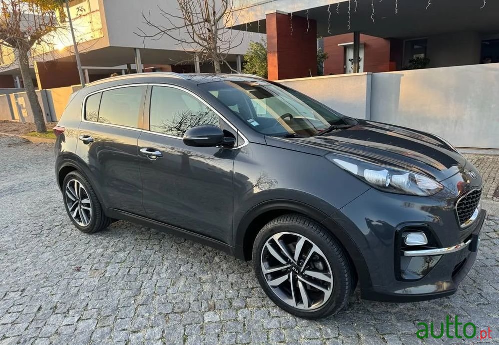 2019' Kia Sportage photo #2