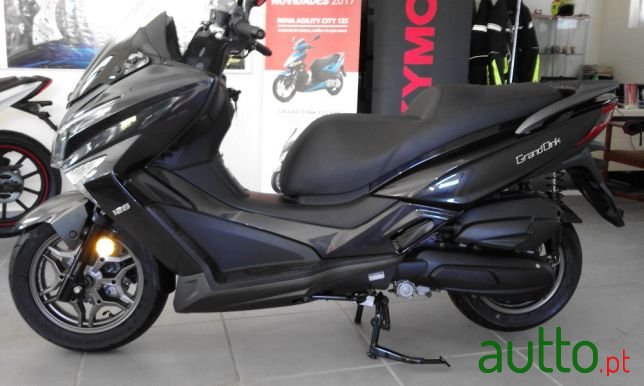 2017' Kymco Grand photo #1