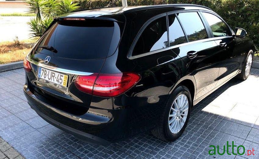 2015' Mercedes-Benz 200 C200D photo #3