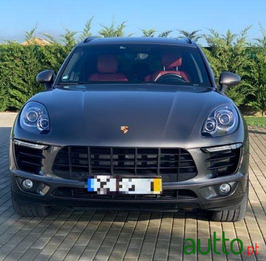 2014' Porsche Macan S photo #2