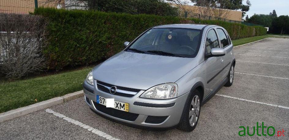 2004' Opel Corsa photo #1