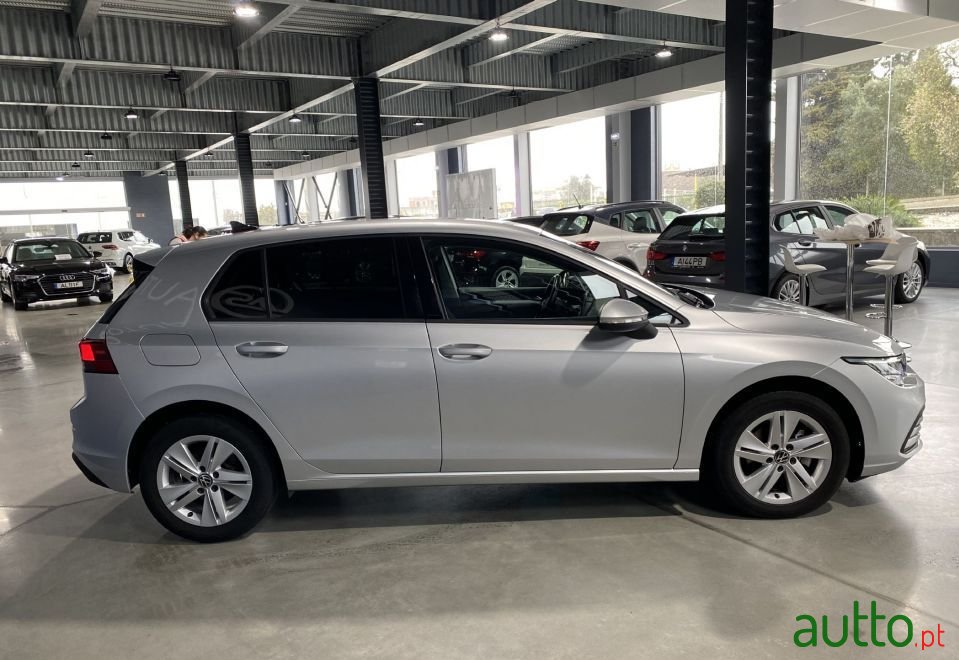 2021' Volkswagen Golf photo #5