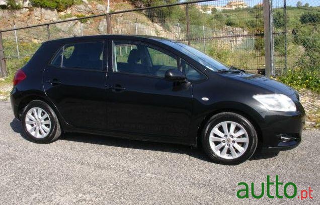 2008' Toyota Auris 1.4 D4D photo #1