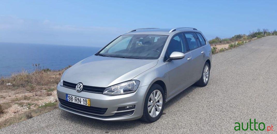 2016' Volkswagen Golf Variant photo #1