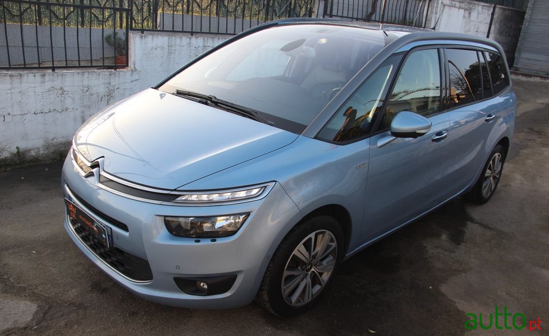 2014' Citroen C4 Grand Picasso photo #1