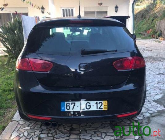 2011' SEAT Leon Style Ecomotive photo #3