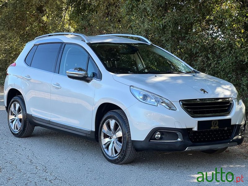 2013' Peugeot 2008 photo #4