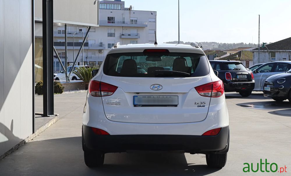 2012' Hyundai ix35 photo #4