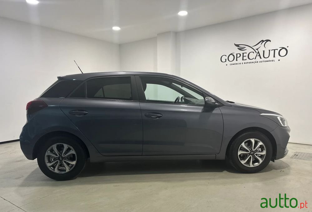 2019' Hyundai i20 photo #6