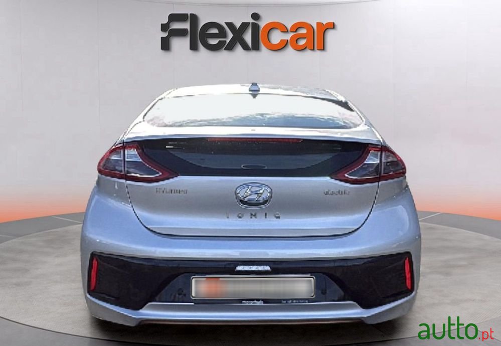 2019' Hyundai Ioniq photo #6