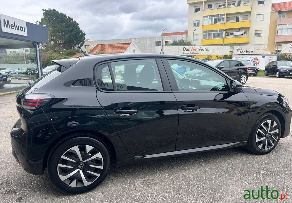 2024' Peugeot 208 photo #3