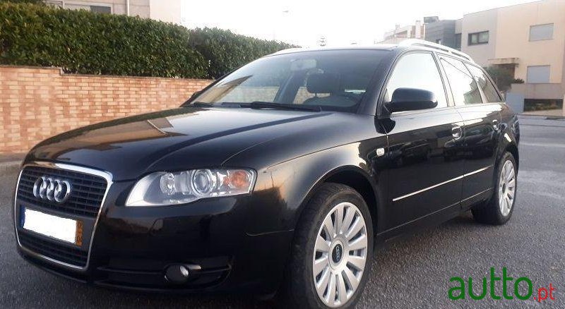 2005' Audi A4 Avant photo #2