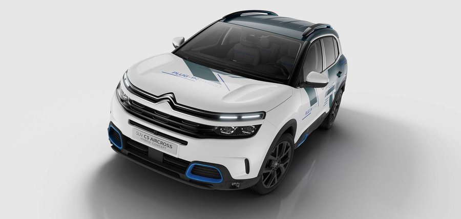 Citroen Shows Almost Production-Ready C5 Aircross Hybrid Concept