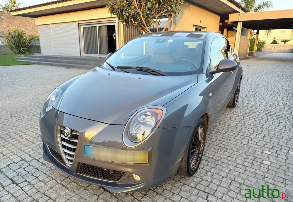 2016' Alfa Romeo MiTo photo #1