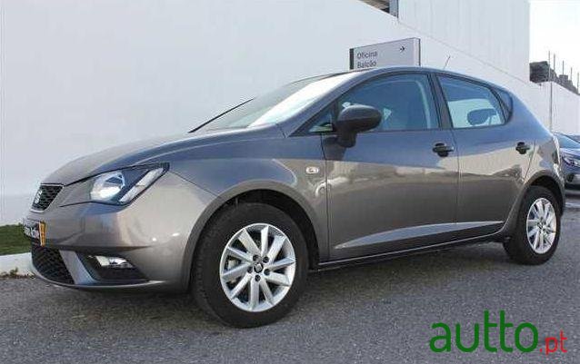 2016' SEAT Ibiza 1.2 12V Style photo #2