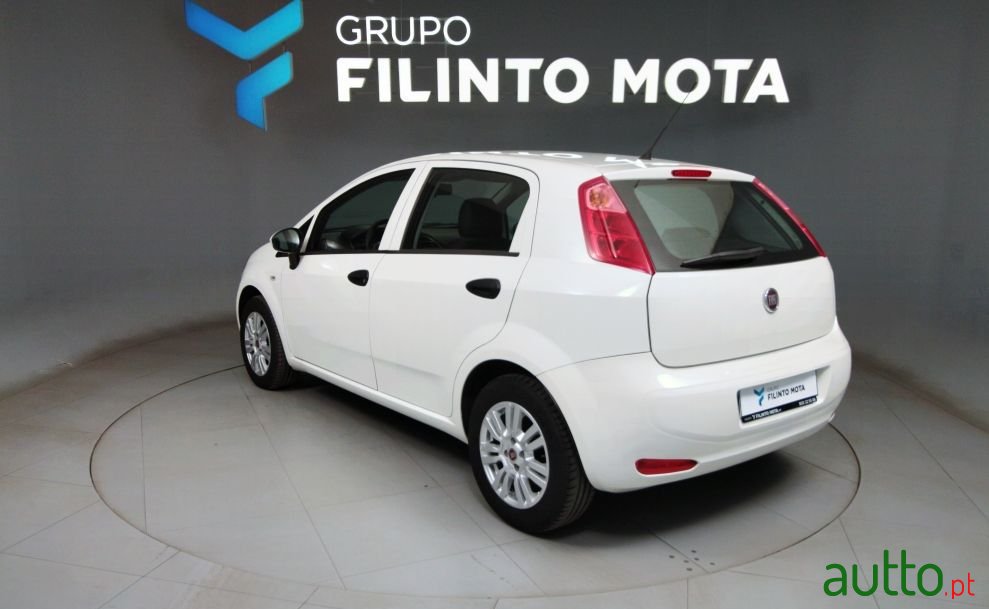 2018' Fiat Punto photo #3