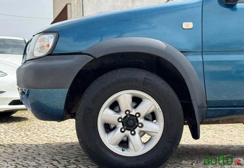 2000' Nissan Terrano photo #2