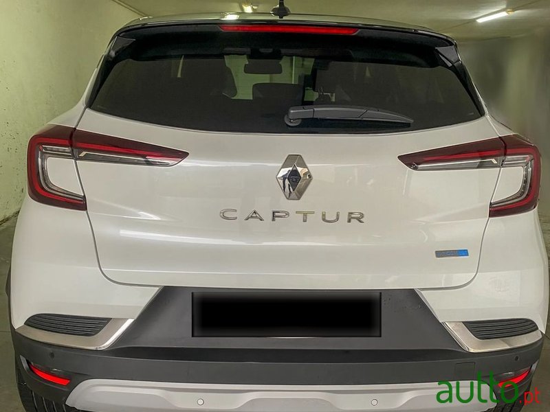 2020' Renault Captur photo #5