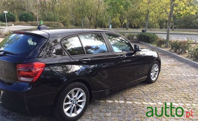 2012' BMW 116 photo #3