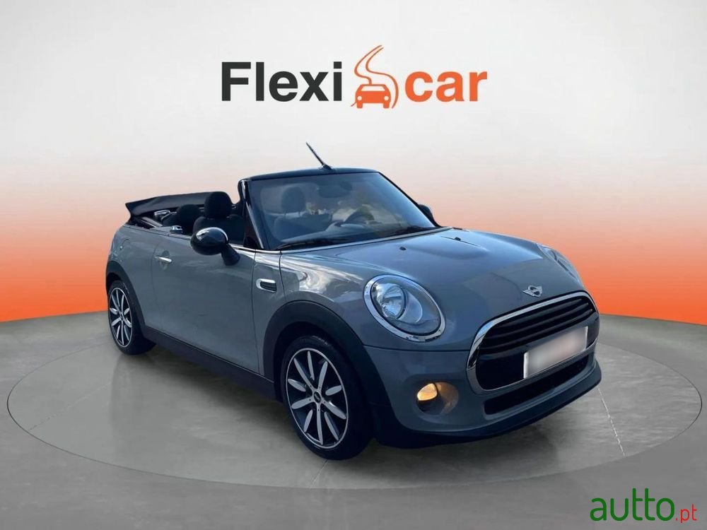 2016' MINI Cabrio Cooper D photo #1