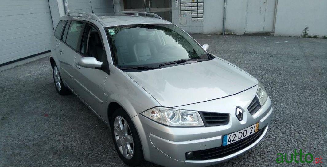 2007' Renault Megane 1.5 Dci Privilège Luxe photo #2