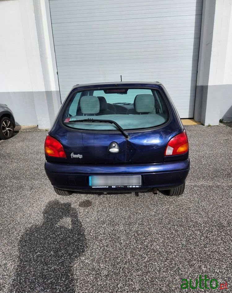 1999' Ford Fiesta 1.25 Ghia photo #5