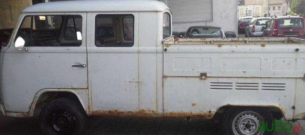 1977' Volkswagen Type-2 photo #1