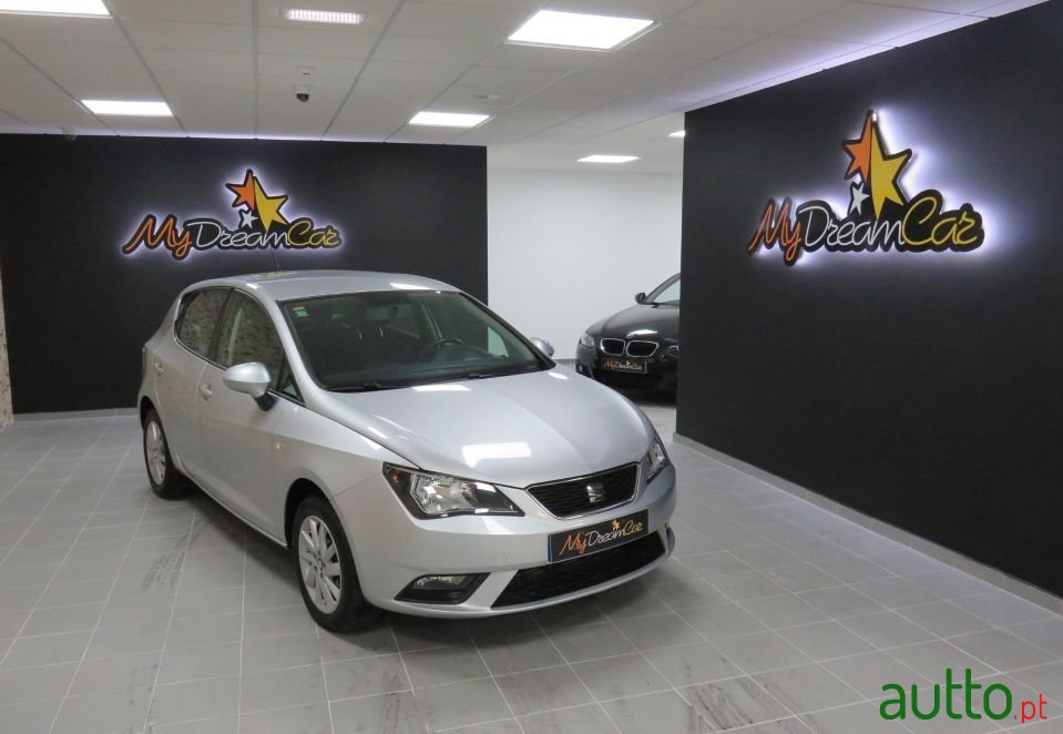 2014' SEAT Ibiza photo #1