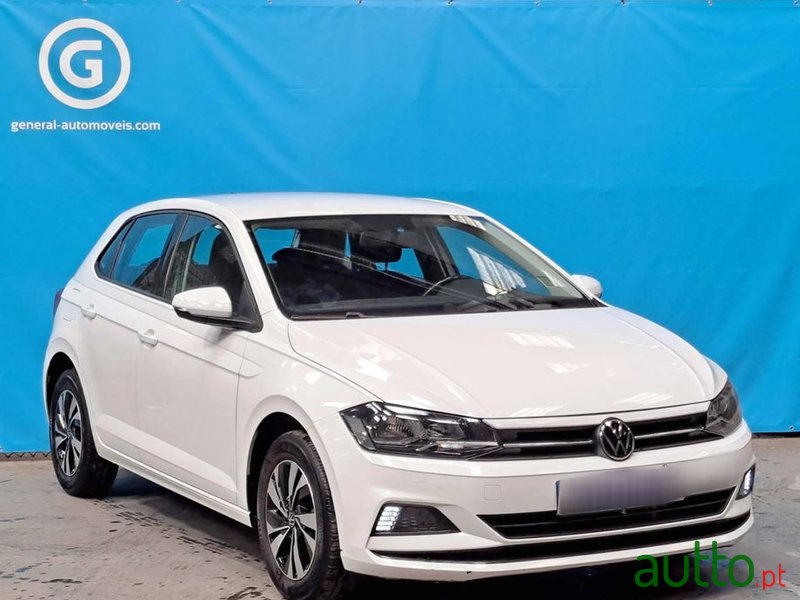 2021' Volkswagen Polo 1.0 Tsi Life photo #3
