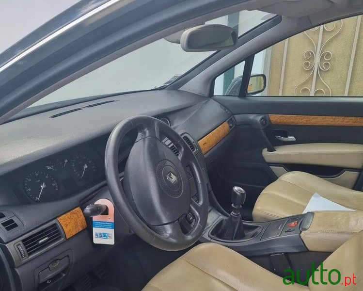 2003' Renault Vel Satis photo #3