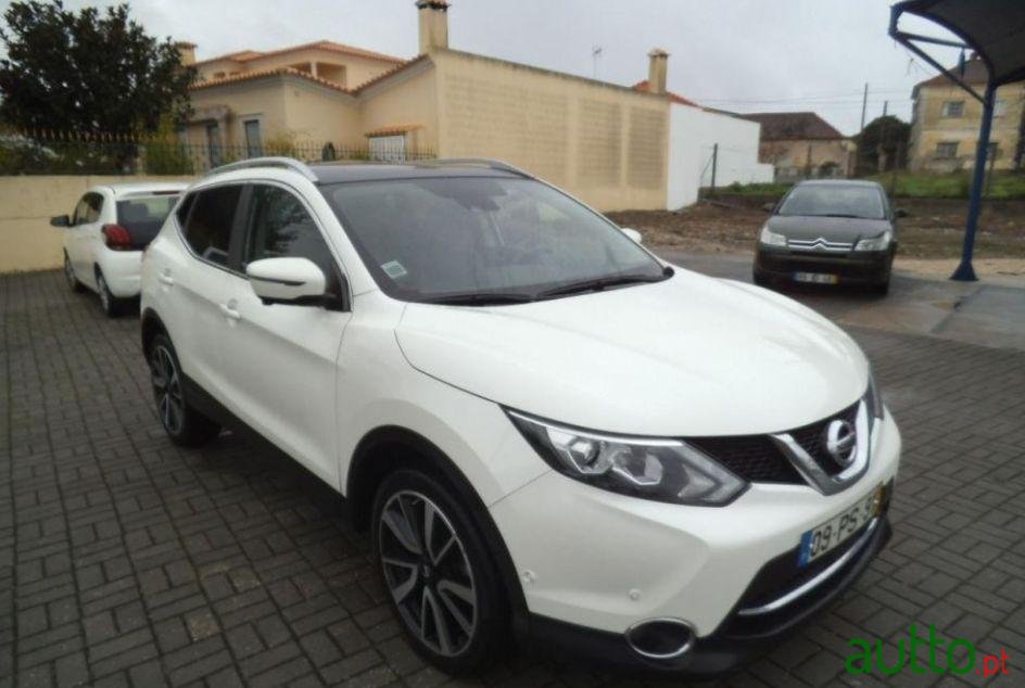 2015' Nissan Qashqai photo #2