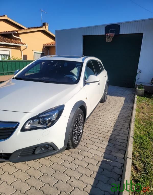 2015' Opel Insignia Sports Tourer photo #6