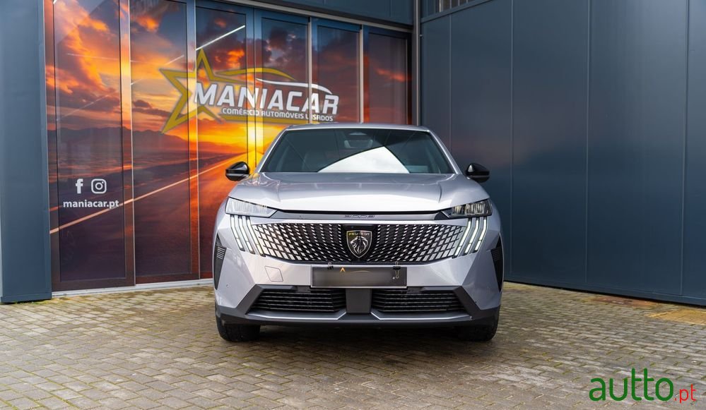 2024' Peugeot 3008 photo #2