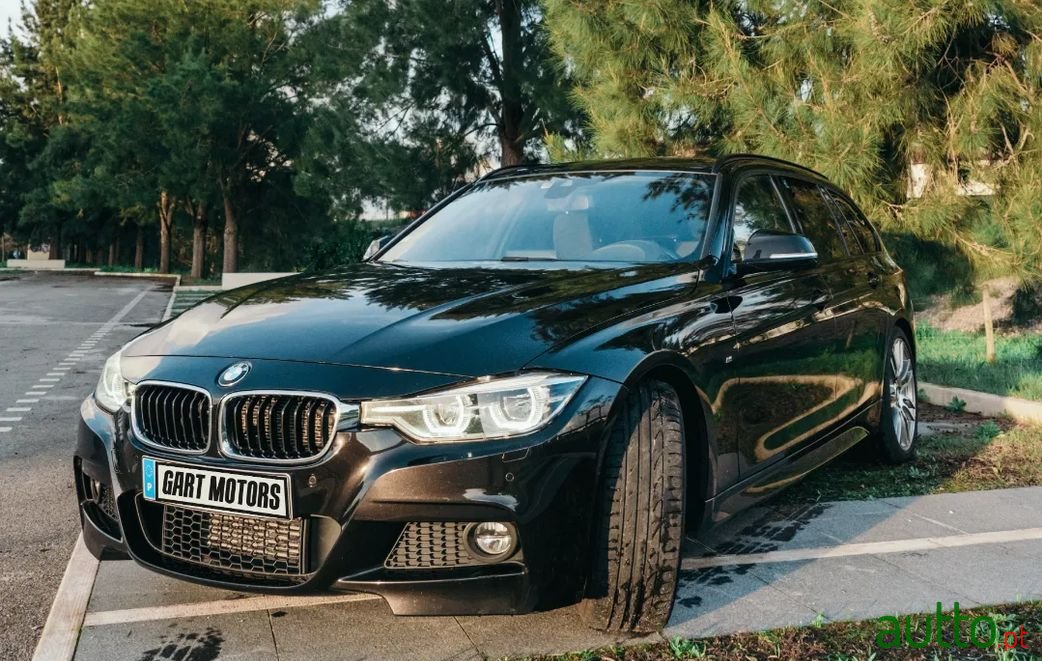 2017' BMW 325 photo #4