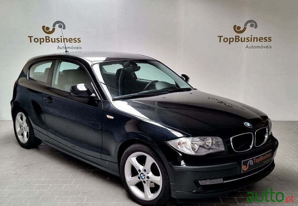 2010' BMW 116 photo #1