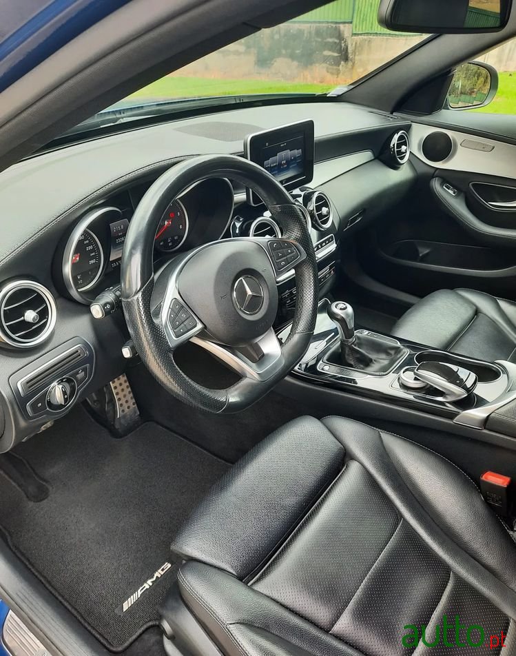 2015' Mercedes-Benz C 220 D Amg Line photo #5