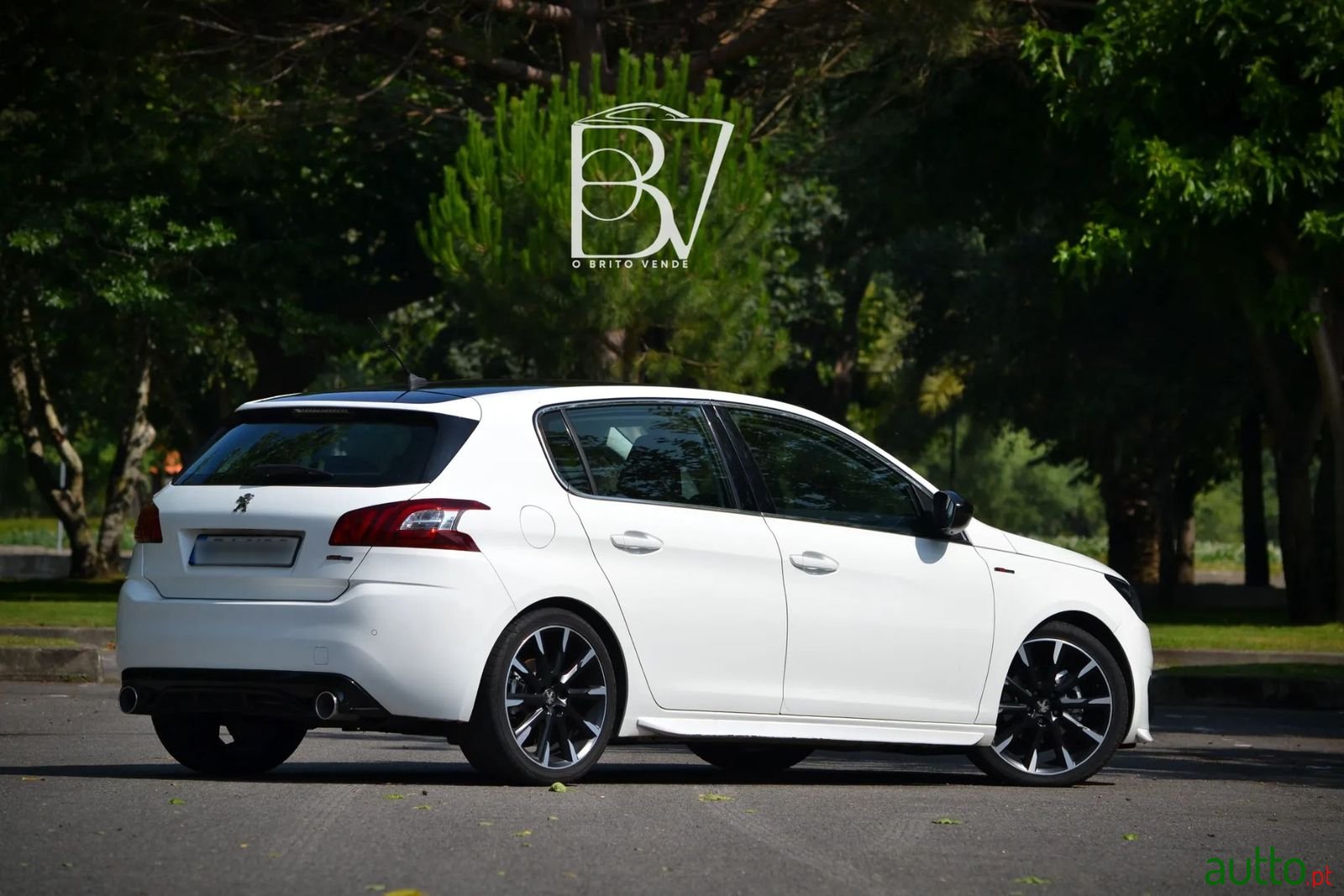 2014' Peugeot 308 photo #5